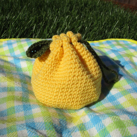 Lemon Pouch