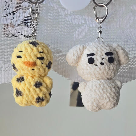Riki and Hoon Keychain - ENHYPEN